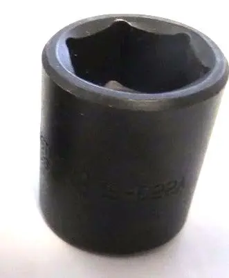 Armstrong 11/16″ Impact Socket – 3/8″ Drive, 6-Point, High-Strength Alloy, USA