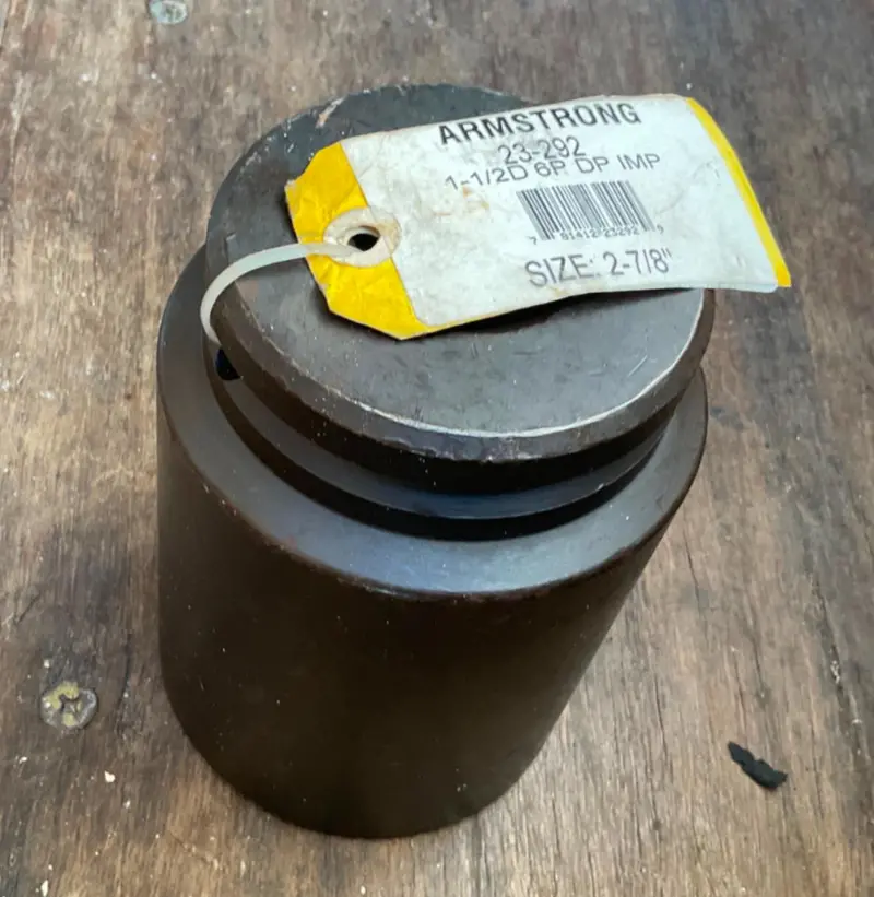 Armstrong 23-292 2-7/8″ Heavy-Duty 6-Point Deep Impact Socket – 1-1/2″ Drive (USA-Made)