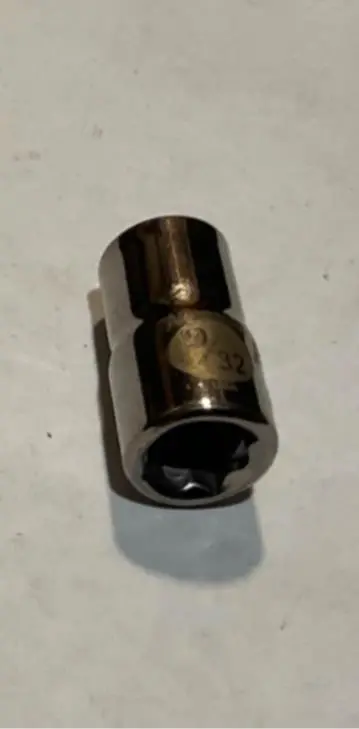 Armstrong 9/32″ 6-Point 1/4″ Drive Socket – Durable Small-Size Fastener Tool