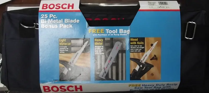 Bosch Flush-Cut Reciprocating Blades – 7″, 8/10 TPI, Heavy-Duty, 25-Pack with Storage Bag