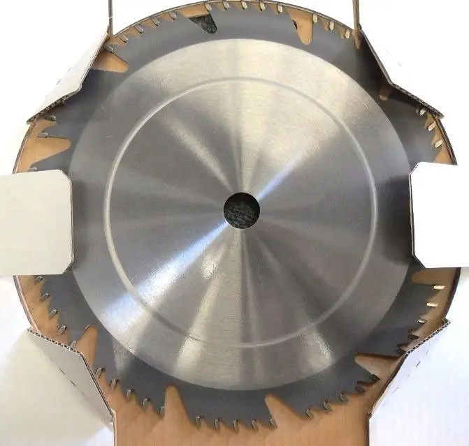Bosch PRO1260COMBB 12-Inch Carbide-Tipped Saw Blade – 60-Tooth ATB Design