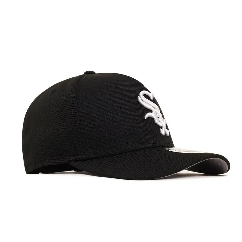 Chicago White Sox Black-on-White 9Forty M-Crown A-Frame Snapback