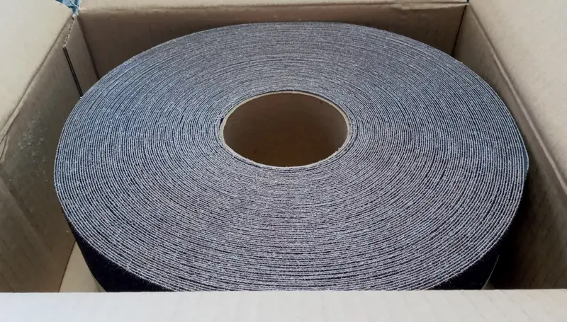 DEWALT Aluminum Oxide Shop Roll – 4-Inch × 50-Yard, 40-Grit Abrasive for Metal & Stainless Applications