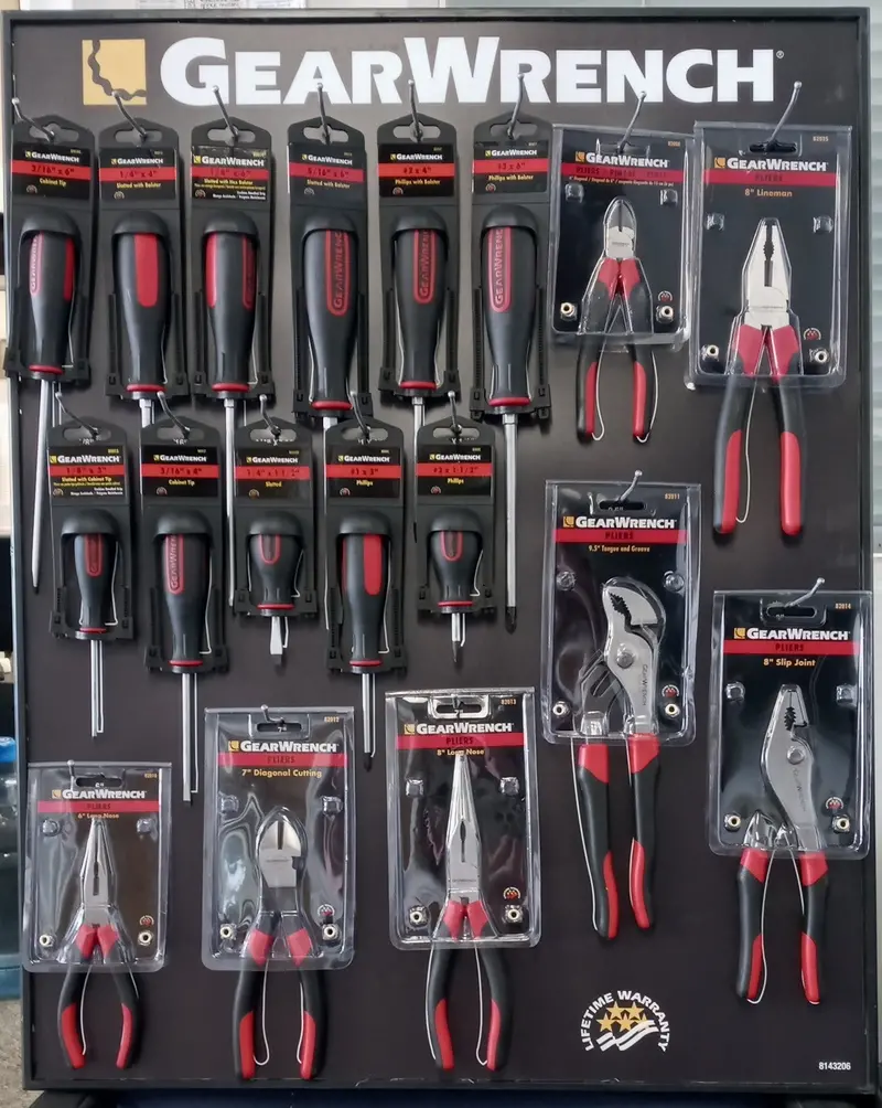 GearWrench 18-Piece Wall-Mounted Tool Set Display Kit