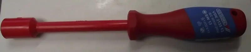 Gedore VDE 2133-13 Insulated Socket Wrench – 13mm Metric, VDE-Rated Handle