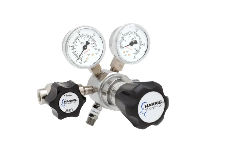 Harris 721C Ultra-High-Purity Two-Stage Brass Regulator – 015-510A-C Output (721C015510Ac) 1