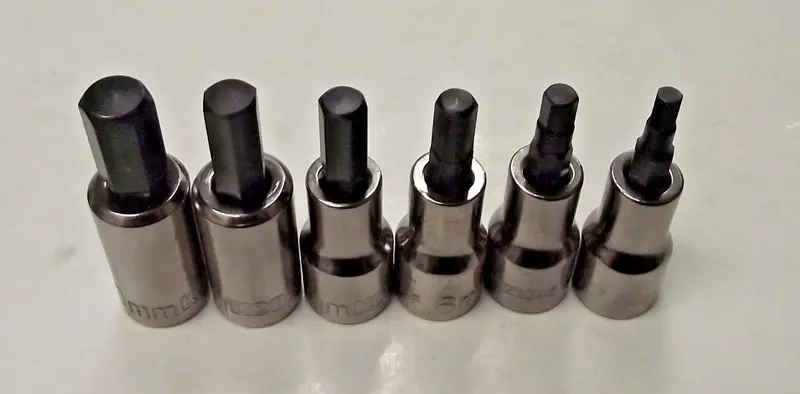 Kobalt 3/8″ Drive Metric Socket Bit Set – 6-Piece Compact Kit for Ratchets & Drivers