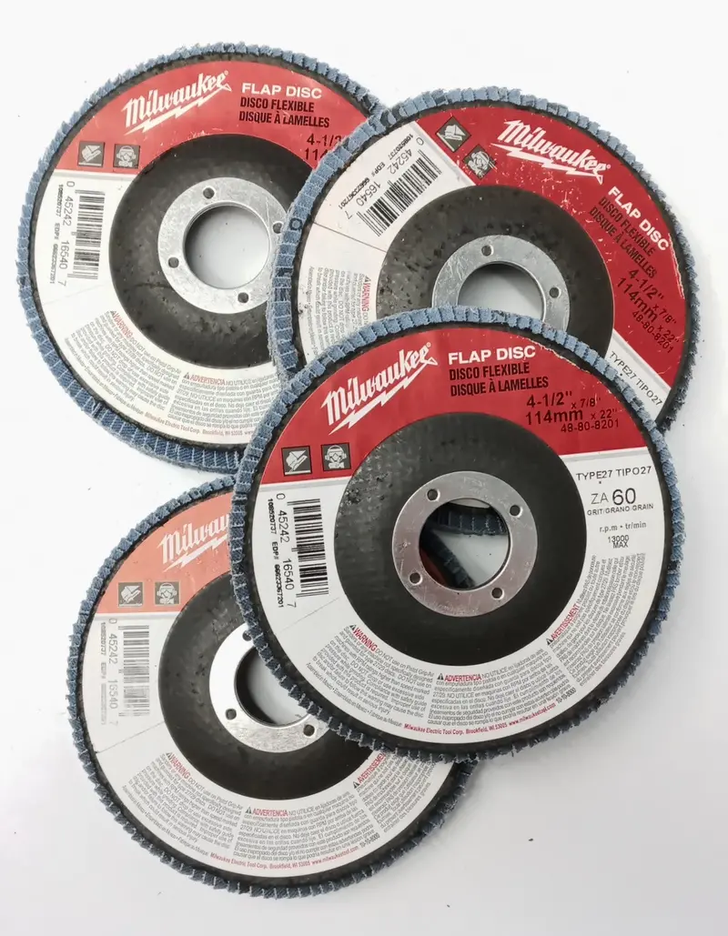 Milwaukee 48-80-8201 Flap Disc – 4-1/2″ x 7/8″, Type 27, 60-Grit, 4-Pack
