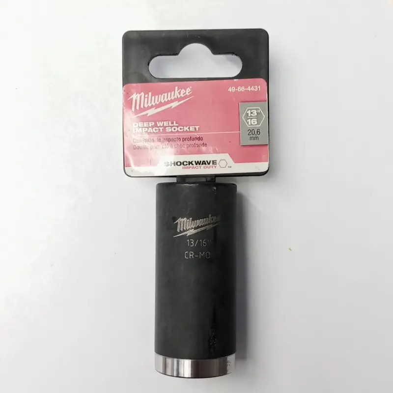 Milwaukee 49-66-4431 13/16-Inch Deep-Well 6-Point Impact Socket