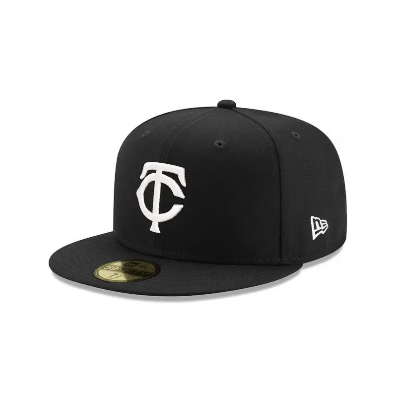 Minnesota Twins Sleek Black-on-White 59Fifty Fitted Cap