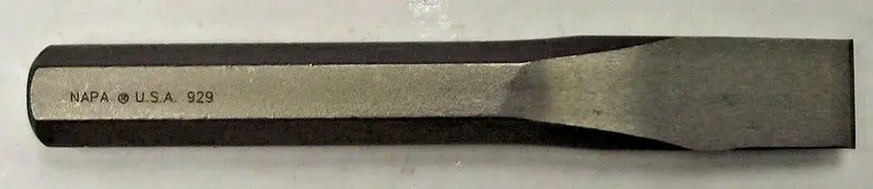 NAPA 929 Cold Chisel – 1″ x 8″, Forged Steel, Made in USA