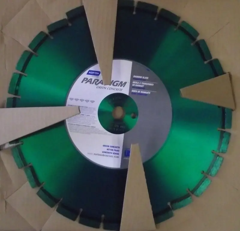 Norton Paradigm 16-Inch Diamond Concrete Saw Blade – Wet/Dry Cured Concrete Cutting
