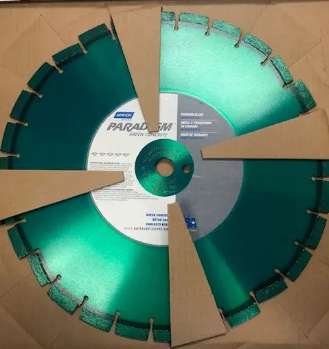 Norton Paradigm 70184647641 16″ Green Diamond Concrete Saw Blade — Wet/Dry Use
