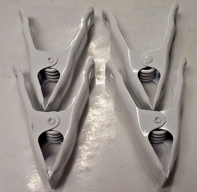 Pony 3201SWHTH Spring Clamps — 1″ White Powder-Coated, 4-Pack with Medium Tension