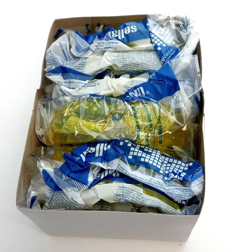 Sellstrom Anti-Scratch Safety Glasses — Amber Lens, Hard-Coated, 12-Pack (Model S70711)