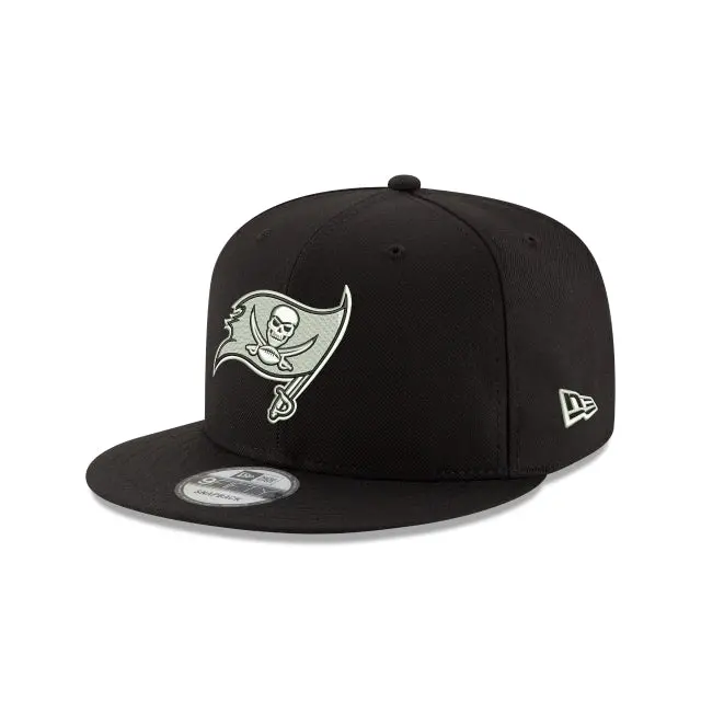 Tampa Bay Buccaneers Black-and-White NFL 9Fifty Snapback