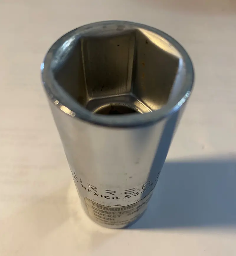 Urrea 1/2″ Drive 6-Point Deep Socket – Chrome Finish, Heavy-Duty Design