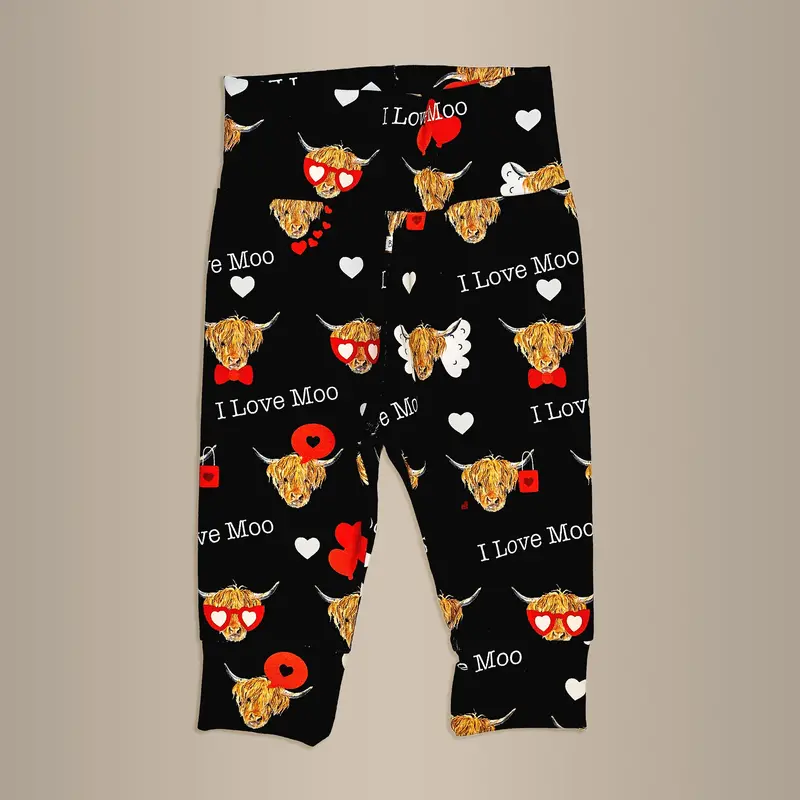 Valentine Cow Print Leggings – ‘I Love Moo’ Themed Bottoms